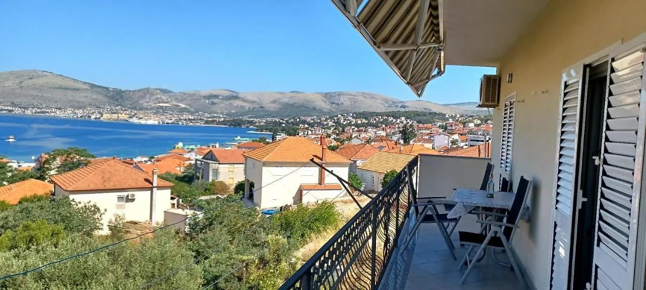 Apartman Nives Apartment Trogir